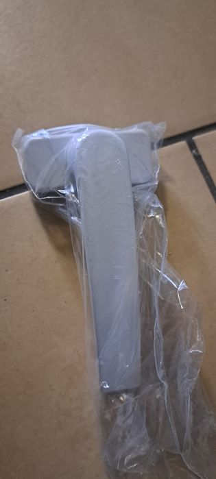 Zestaw dwóch klamek  do drzwi