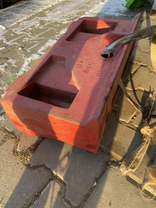 Obciaznik przedni case mccormick