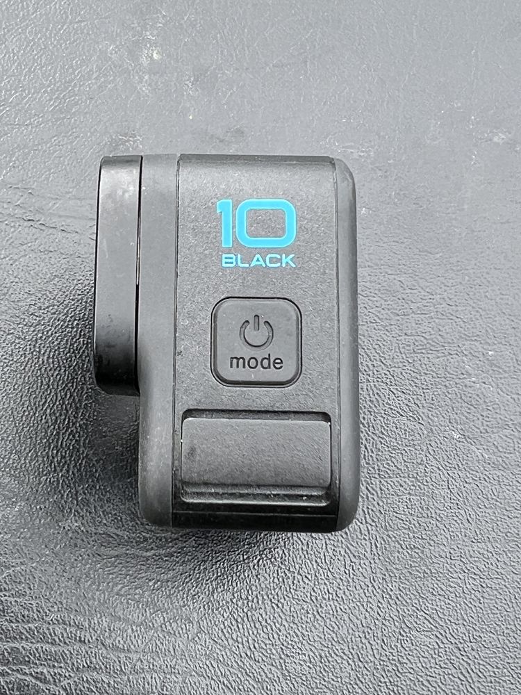 GoPro HERO 10 Black - працює тільки від зарядки