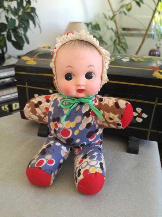 Boneca de 1960 - Belle Pouet feita à mão.