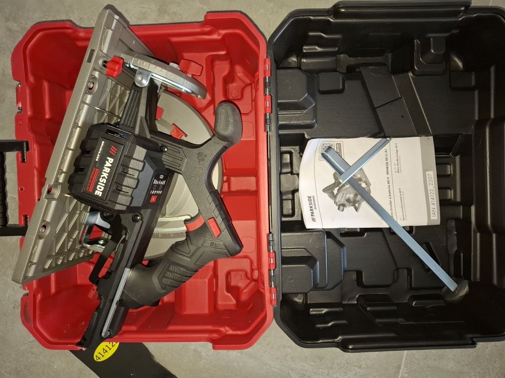 Serra circular a bateria 40v