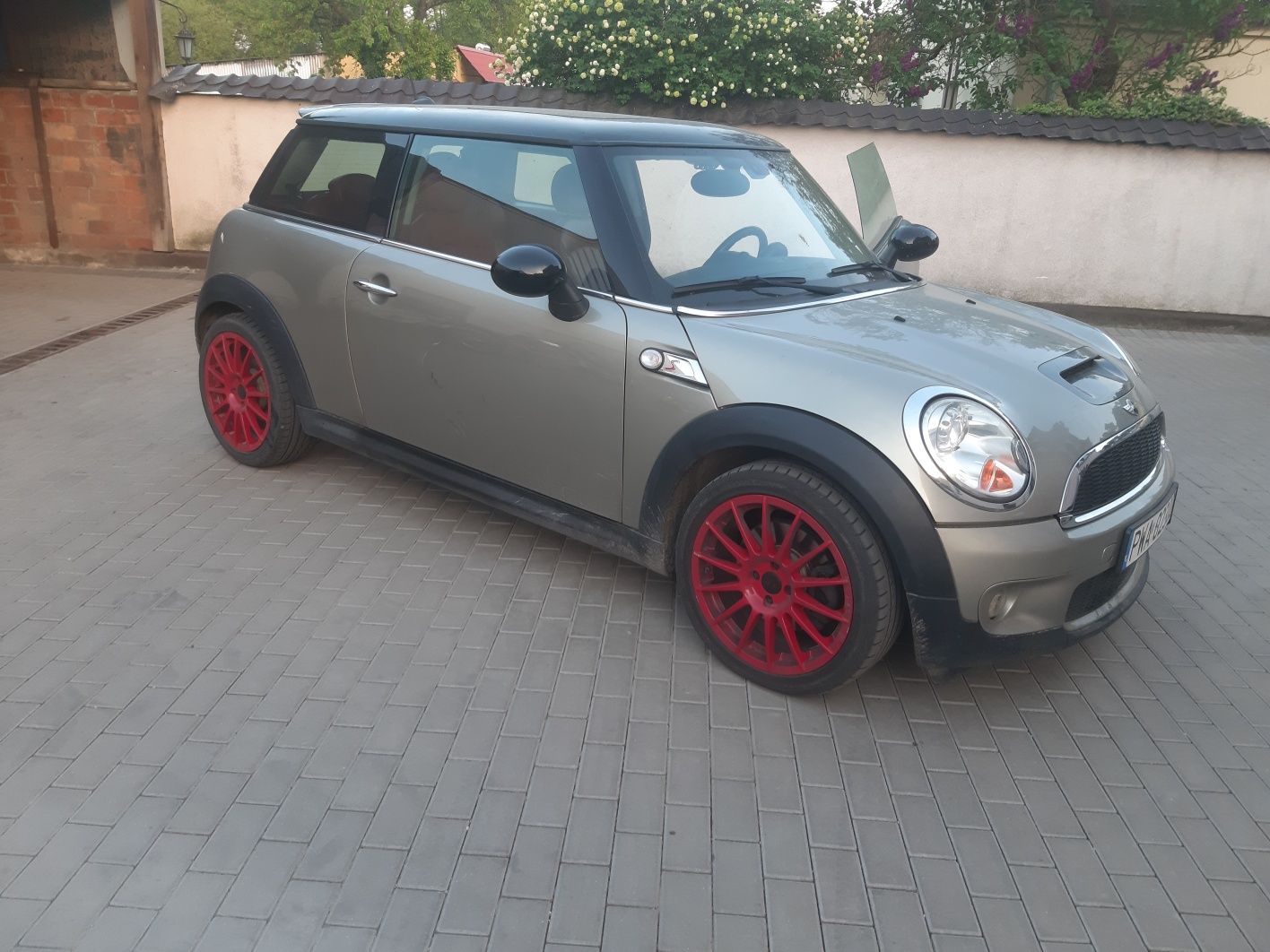 Mini Cooper S R56 .