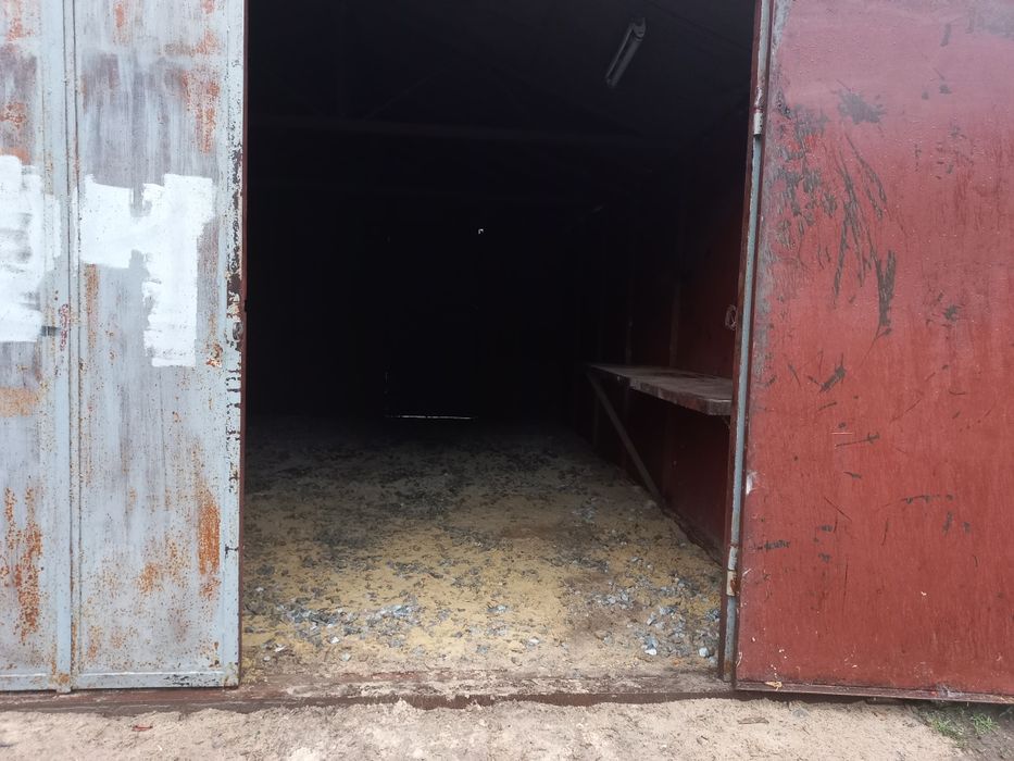 Гараж на Холодной горе