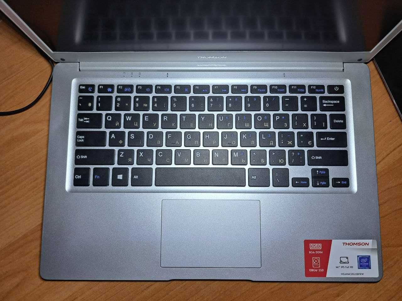 Ноутбук THOMSON (Срібло) 8Gb(DDR4), 128Gb SSD, 14.1"IPS Full HD