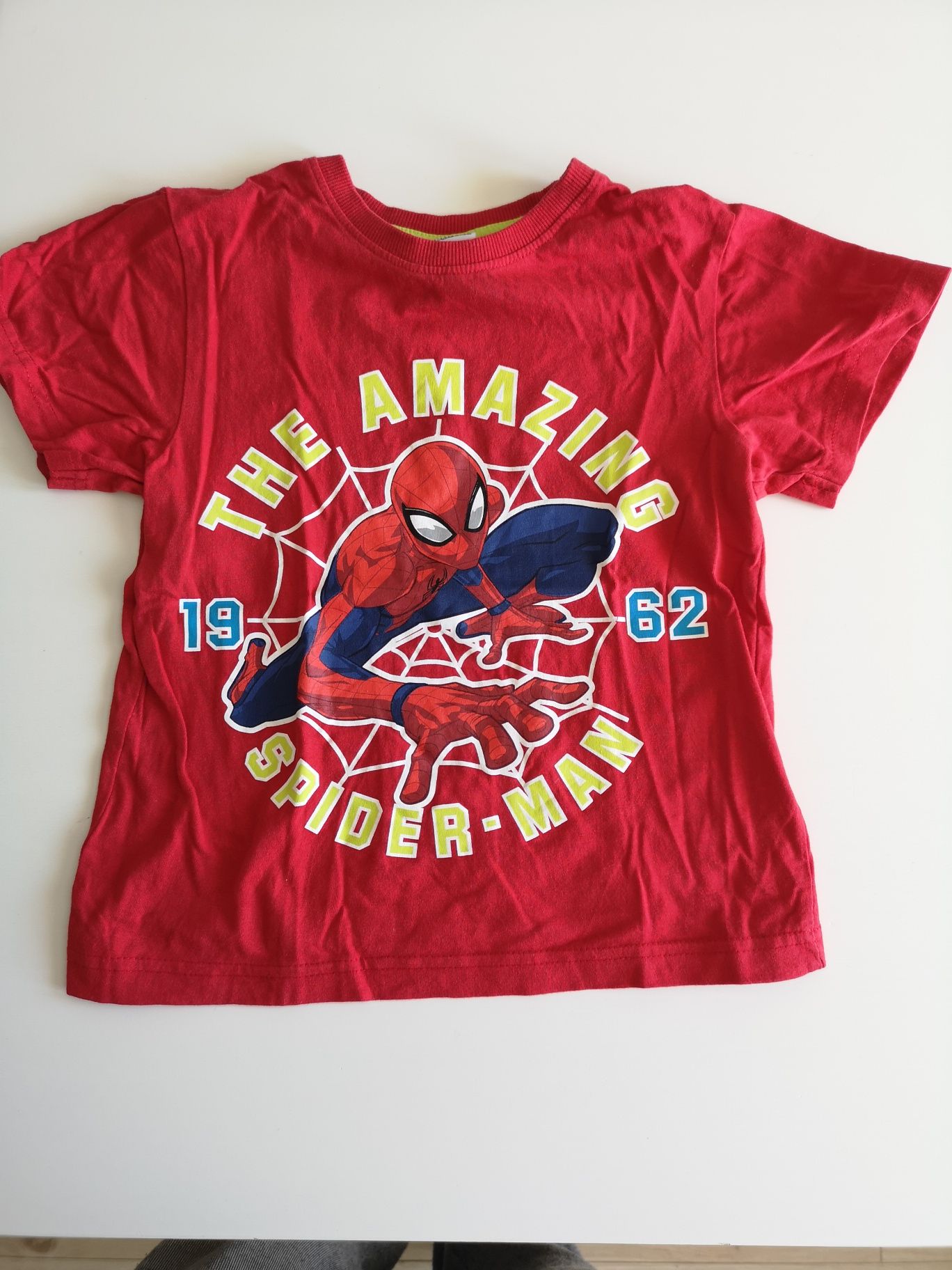Czerwona koszulka Spiderman superstar 122