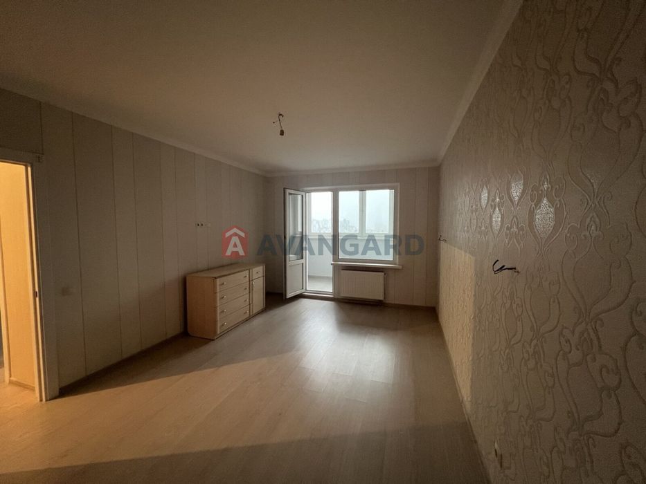 3 кімн. на вул. Сергія Данченка, ЖК Крістер Град, поруч ЖК Варшавський