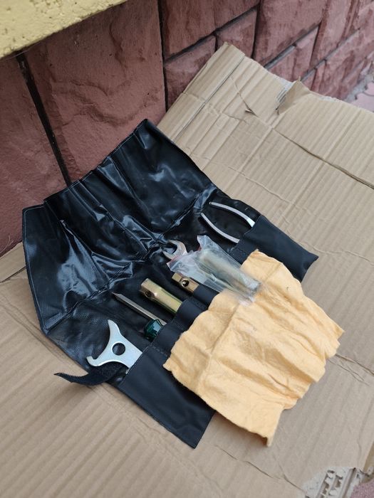 Оригінальний набір інструментів BRP can-am