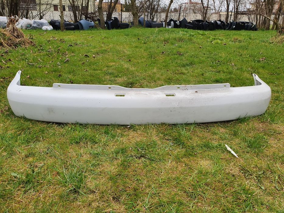 Nowy zderzak tylny tył Volkswagen VW Polo III 6N 1994r - 1999r