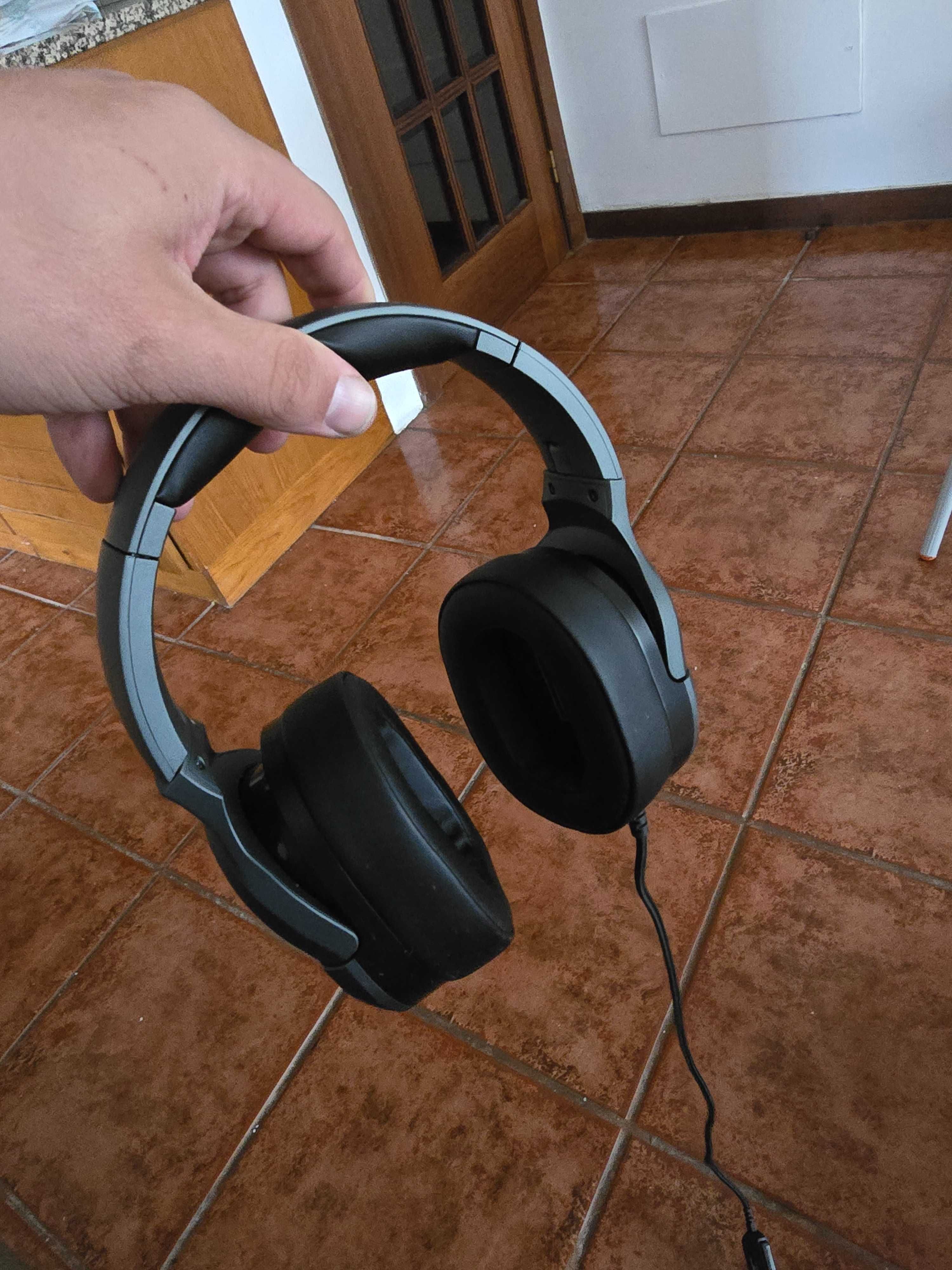 Headsets MSI GH50 (Novos)