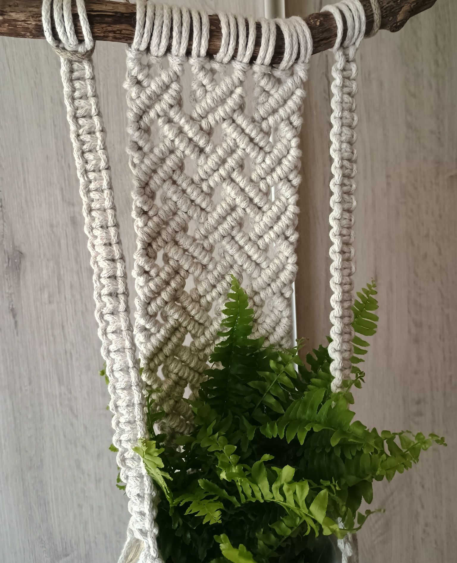 Makrama - wiszący kwietnik, dł. 67