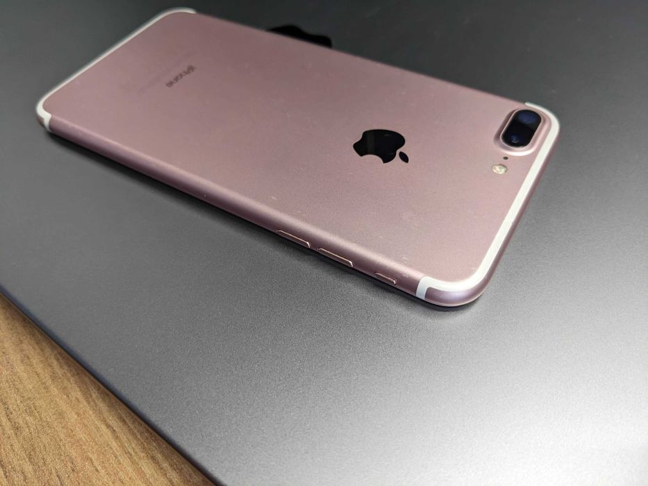 Продам iPhone 7 Plus Rose Gold 128GB Neverlock