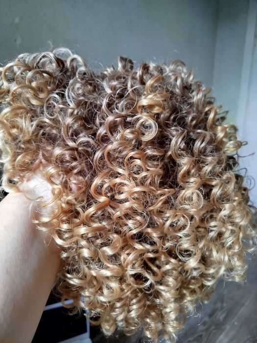 Парик кучерявый , новый