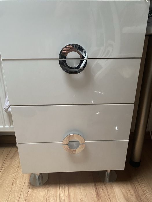 Szafa i komoda Black red white