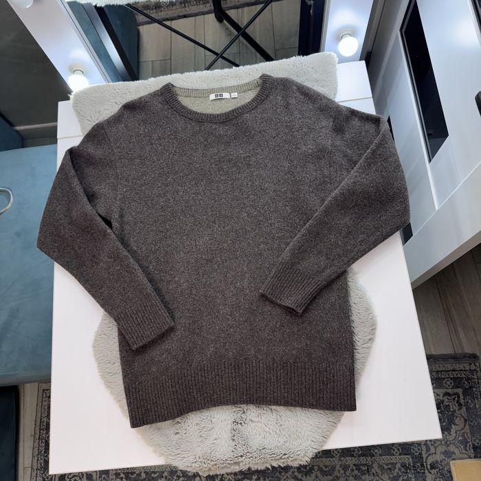 Светр светер uniqlo вовна шерсть чоловічий м-л