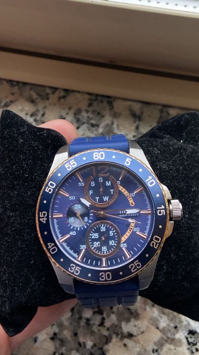 Relógio Masculino Guess modelo 100m/330ft