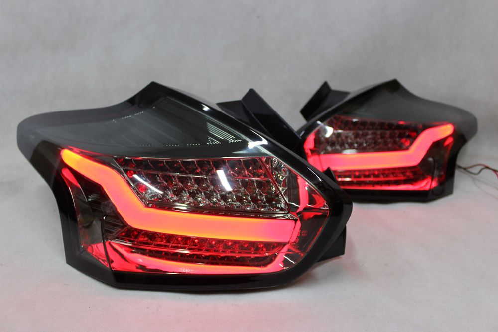 Lampy światła tył tylne FORD FOCUS mk3 III lift 14-18 Dynamiczne LED
