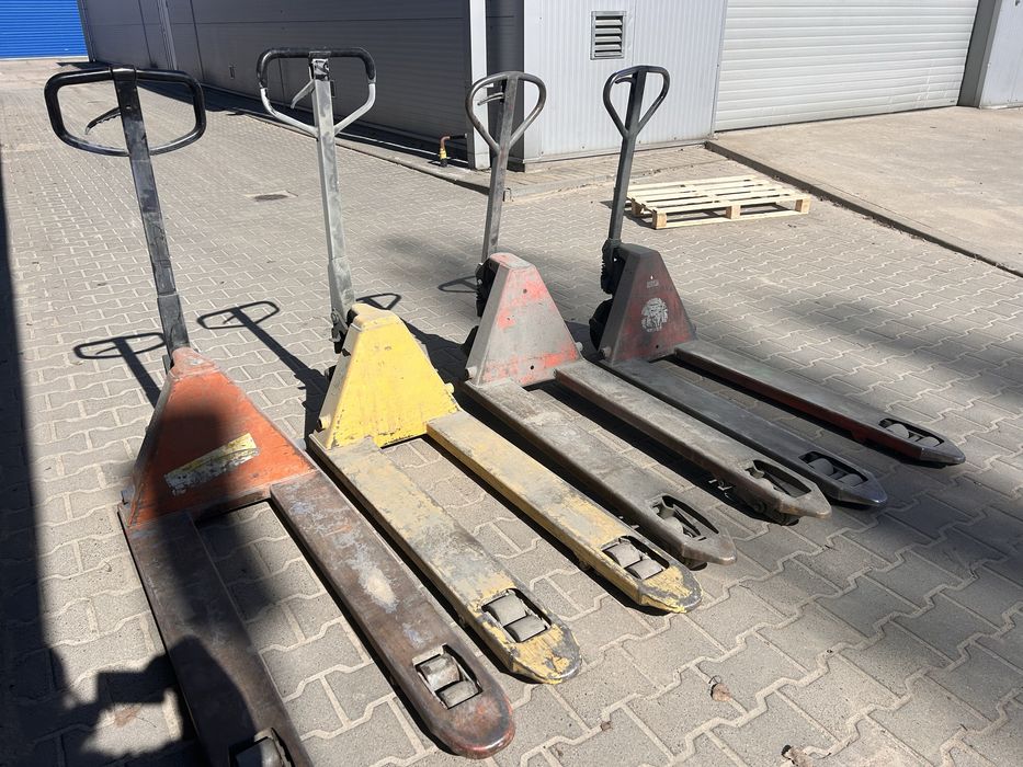 Wózek paletowy, ręczny, paleciak (cena za sztukę)