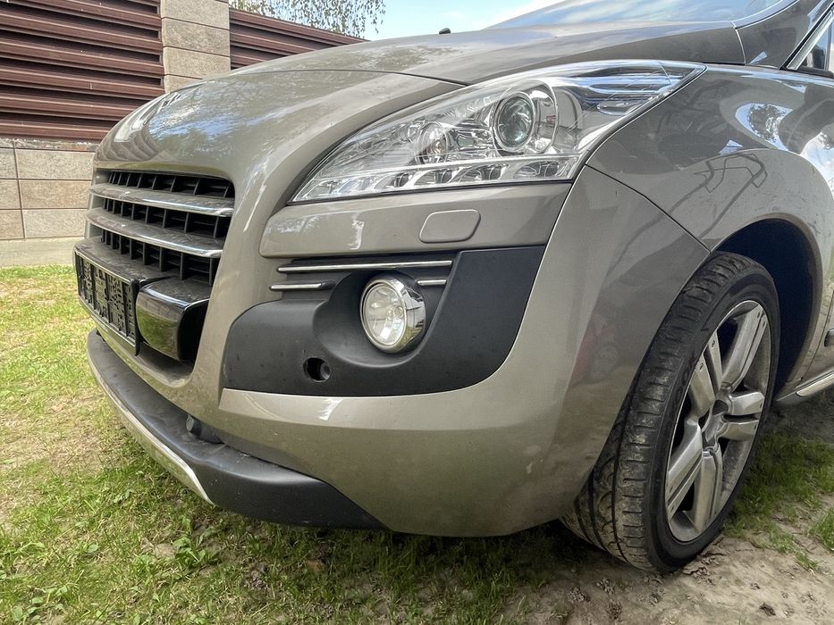 Фара ліва Пежо 3008 гібрид Права фара Peugeot Hybrid