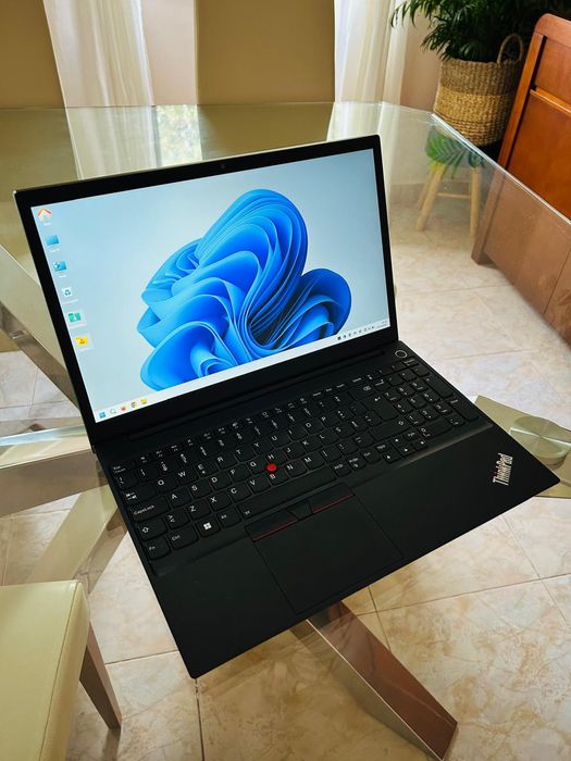 Lenovo ThinkPad 2024 16GB Ram Ótimo Estado