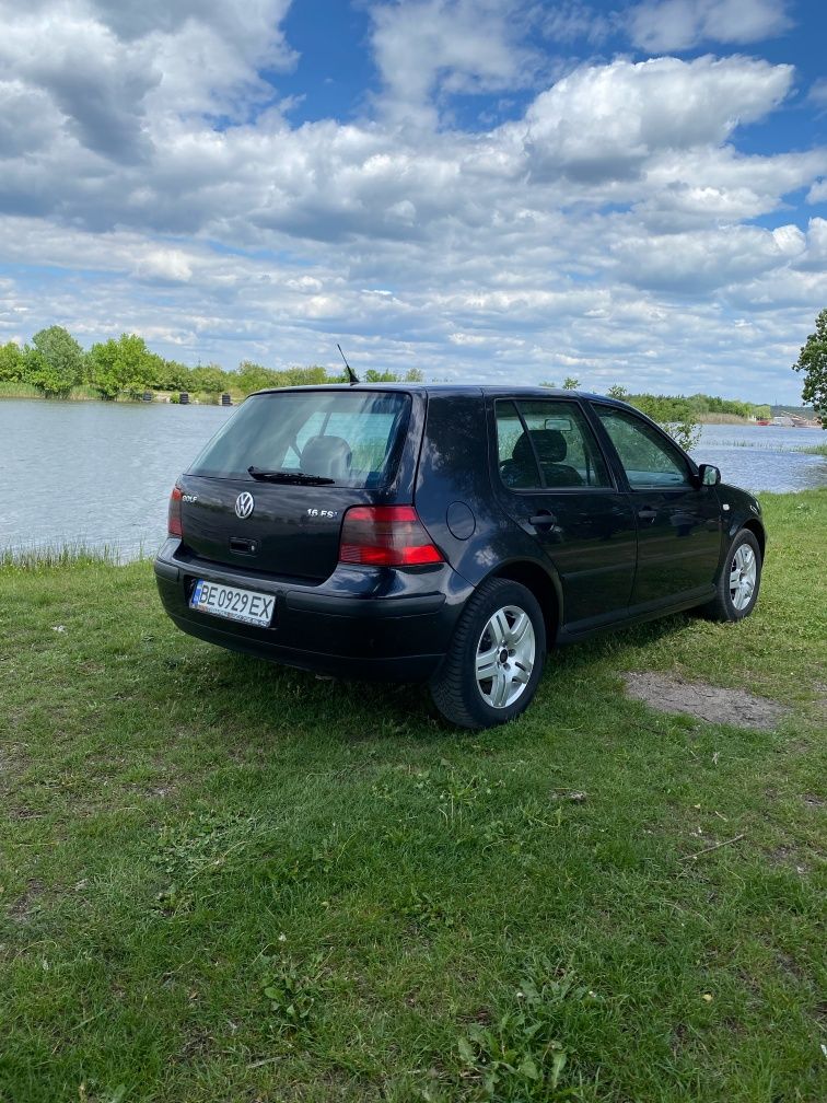 Продается Golf 4 1.6FSI
