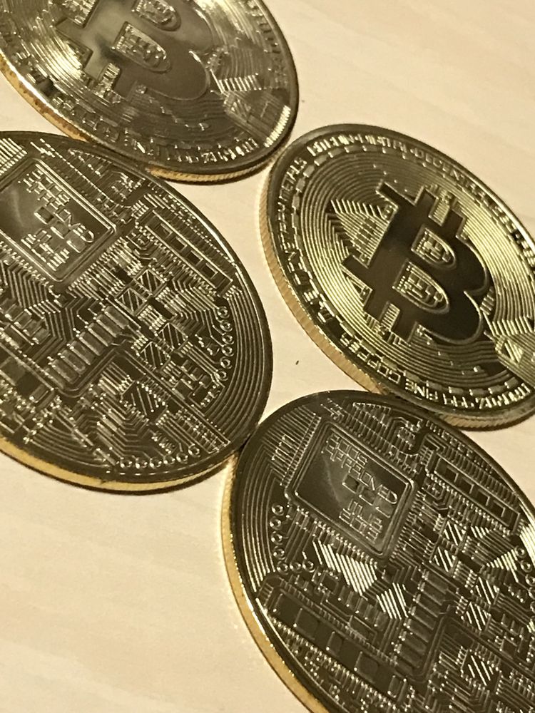 Монети BITCOIN монеты БИТКОИН новые (без пластиковых капсул)