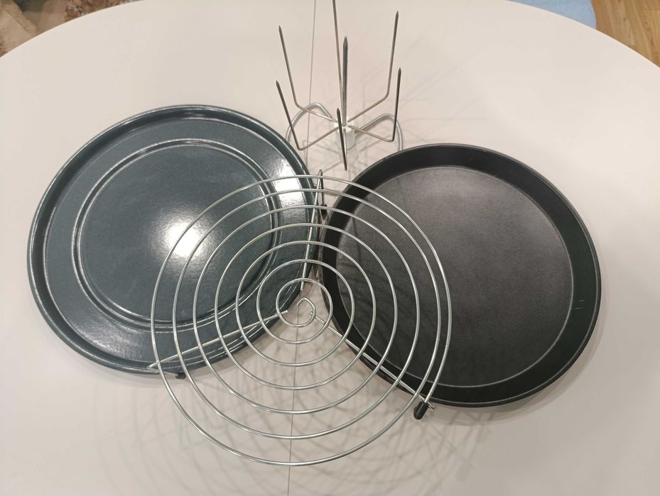 К-т для СВЧ: решітка, блюдо, форма для запікання, шпажки-гриль