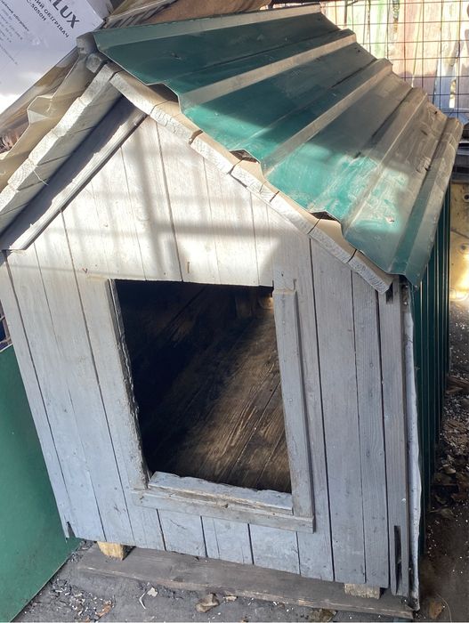 Будка утепленная и вольер, будка для собаки