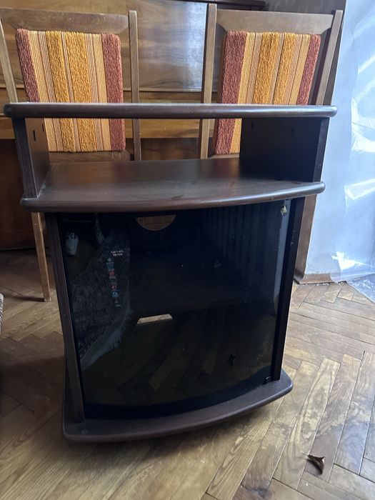 Меблі для дому дивани ліжка стільці