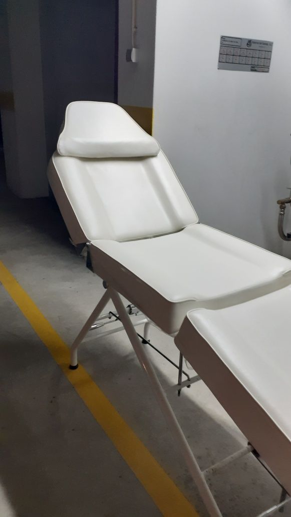 Marquesa de massagem, tripartida