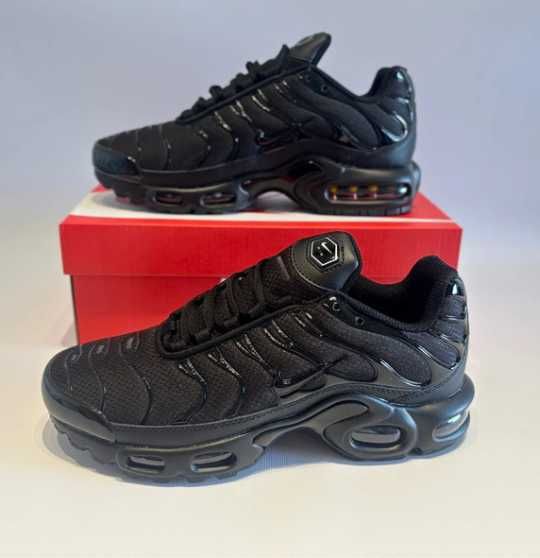 Buty meskie Mokasyny Nike_Max_TN_Plus_Black R.39