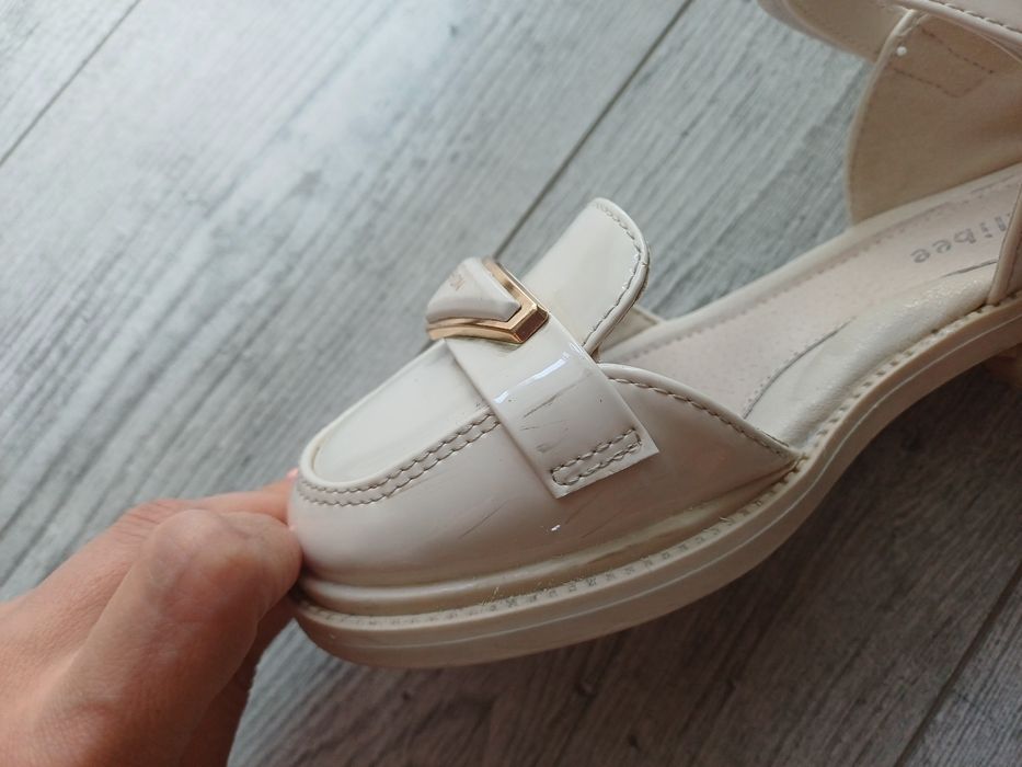 Туфлі 33 розмір для дівчинки