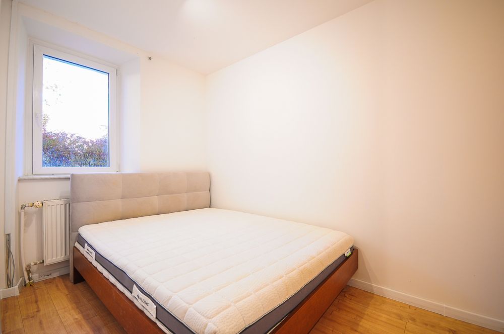 ŚWIĘTOSZÓW Mieszkanie na Wynajem Niskie Opłaty Parter Osobna Sypialnia