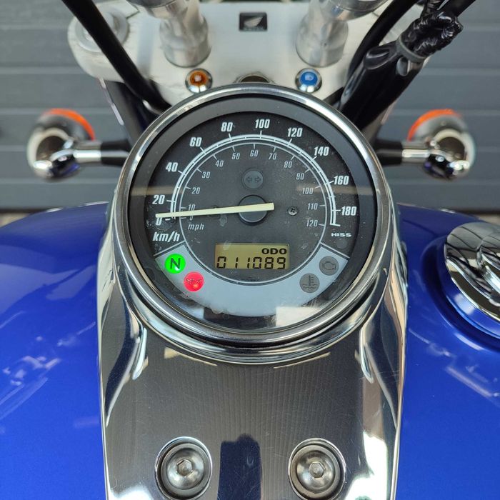 Продам мотоцикл Honda Shadow 400 Custom (0217)