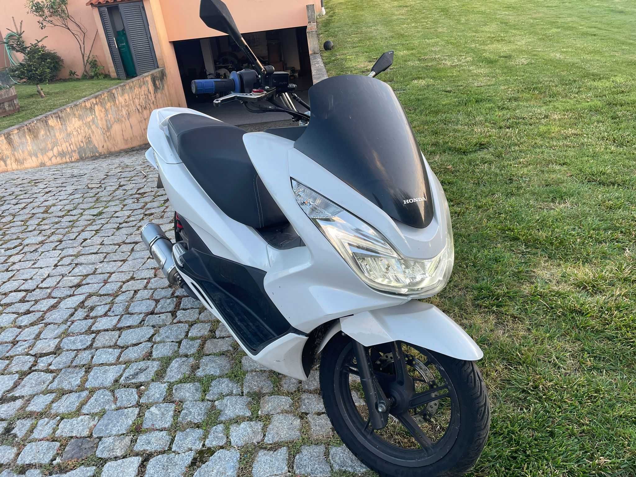 Honda modelo PCX125CC