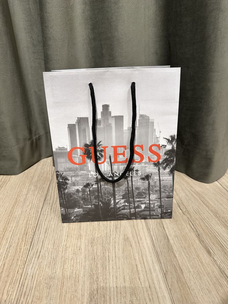 Torebka prezentowa Guess