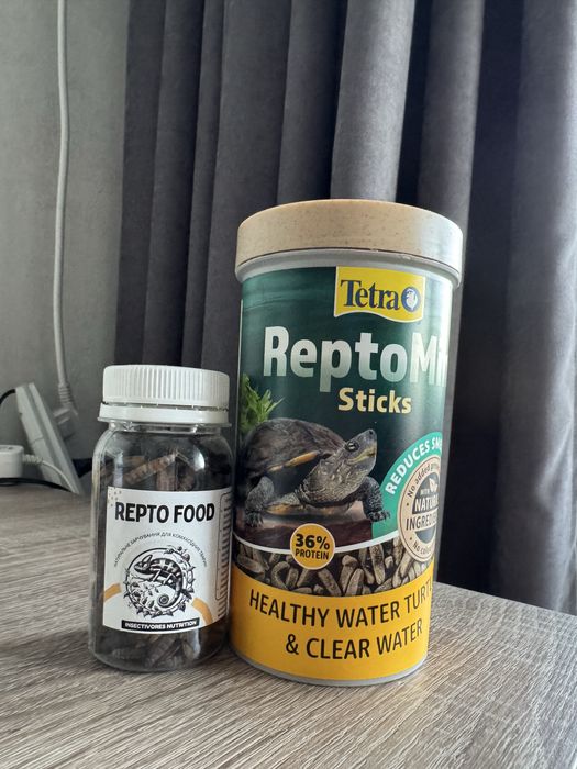 Корм для черепахи ReptoMin Sticks