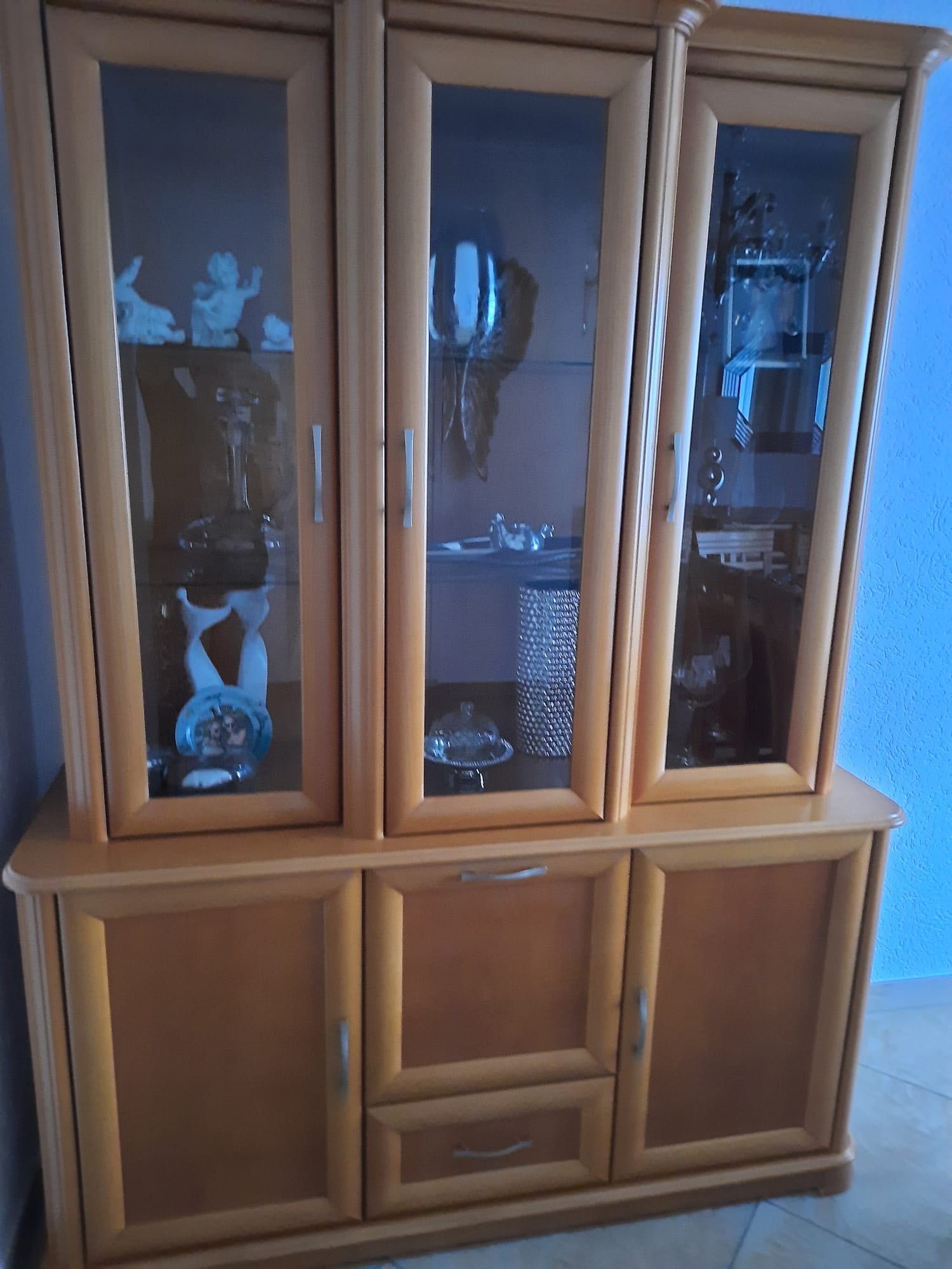 Zestaw mebli do salonu, okleina naturalna