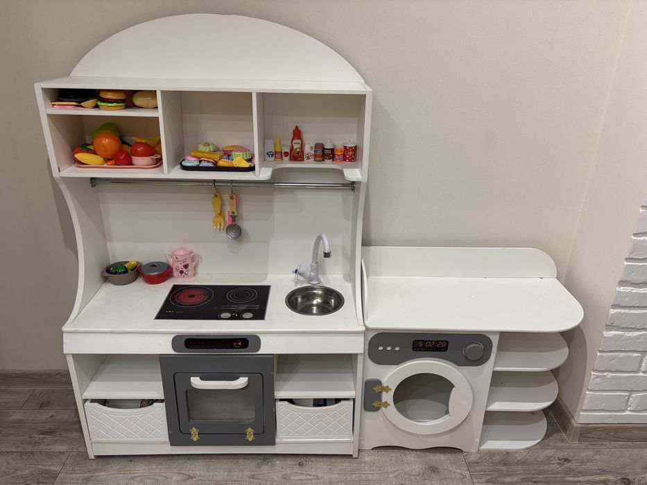 Дитяча кухня з пральною машинкою (самовивіз)