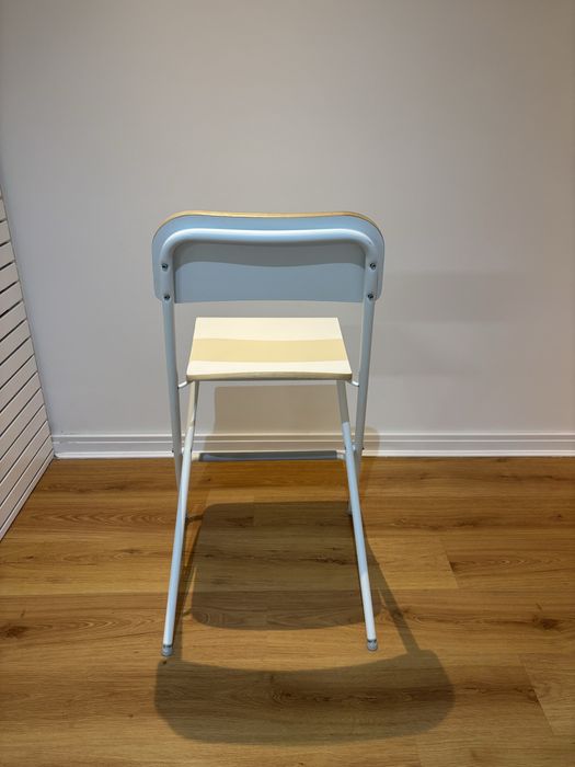 Banco alto com encosto FRANKLIN IKEA