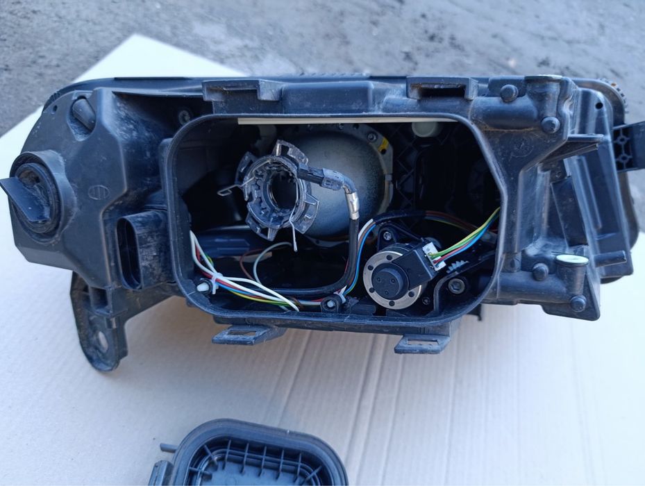 Фара audi A6 C6 ауді А6С6