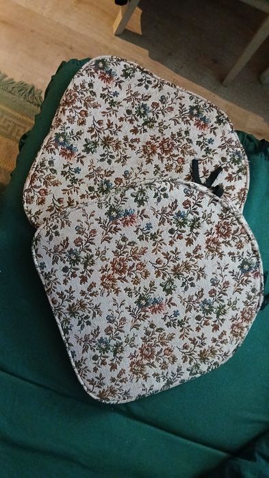 Габиленовые винтажные сидушки.