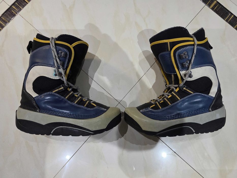 Buty snowboardowe REBEL 23,5cm rozm. 37
