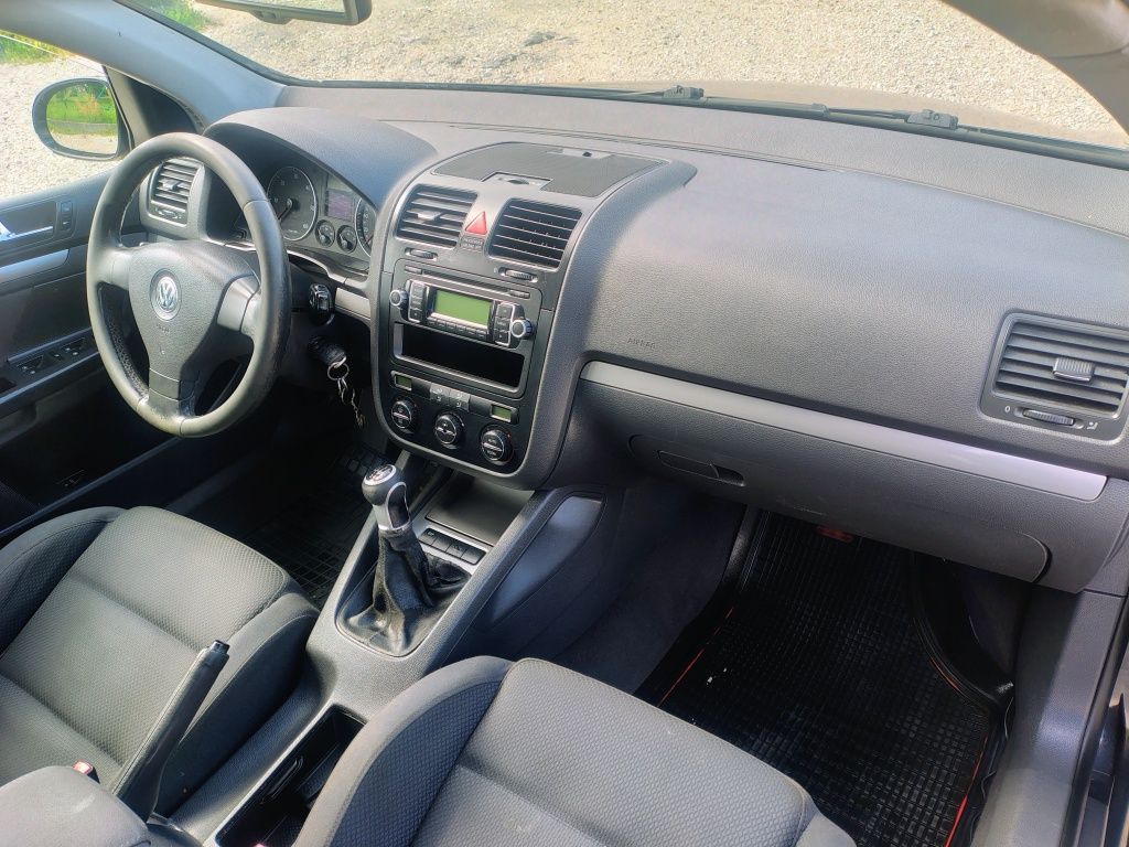 VW Golf 5 2.0 TDI 140 km