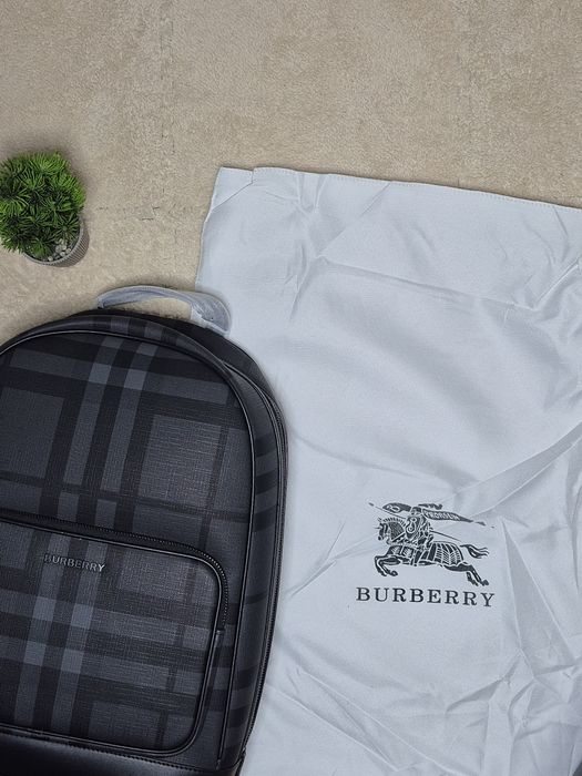 Рюкзак Burberry  / портфель Burberry / портфель барбери / портфель