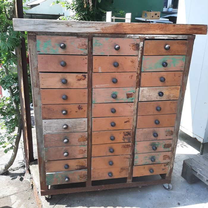 Szafka z szufladami szuflandia