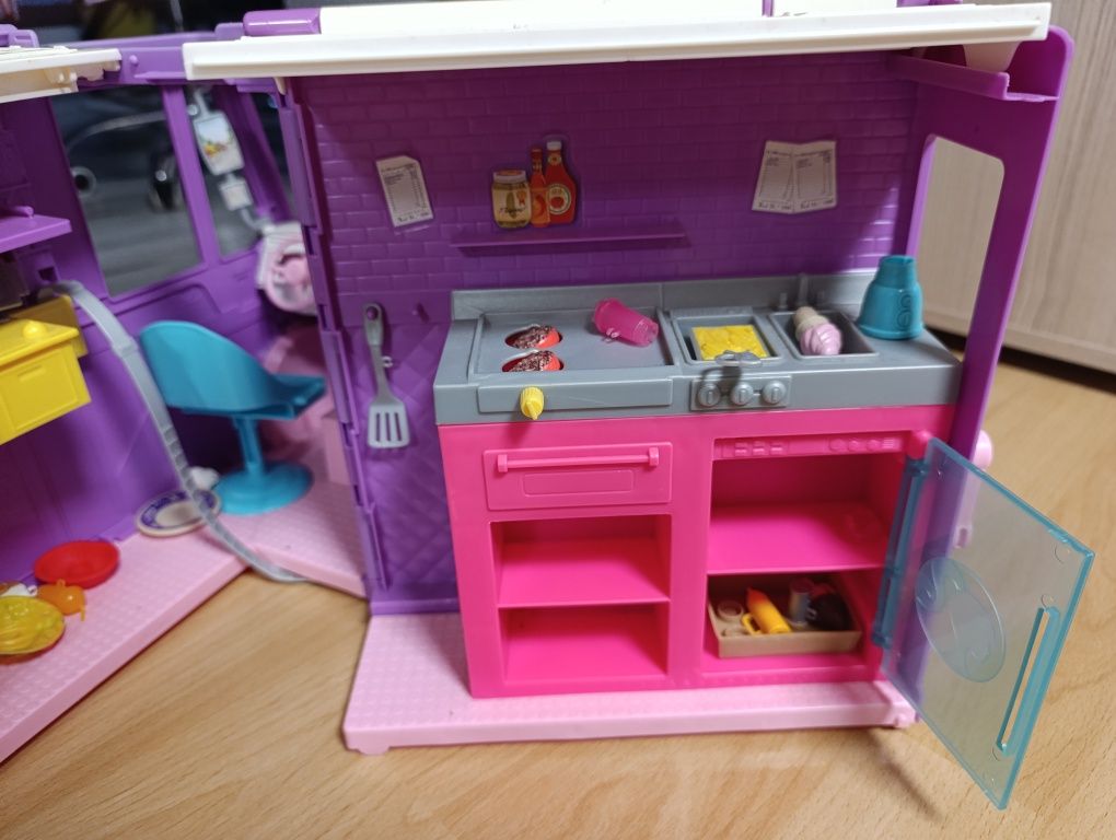Kamper, wóz Barbie