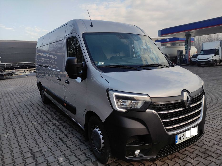 Wynajem samochodów dostawczych. Wypożyczalnia bus, dostawcze