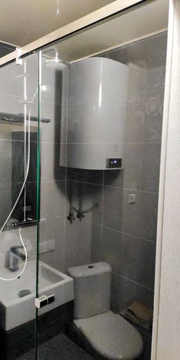 Сдам 2х комн. на пр. ПОЛЯ   с ремонтом