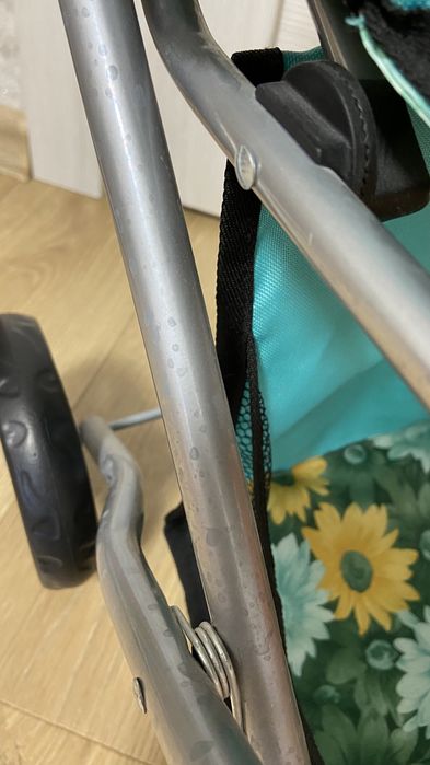 Дитяча каляска для ляльок