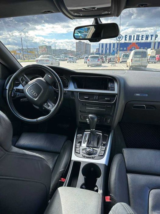 продам Audi A5 Sline